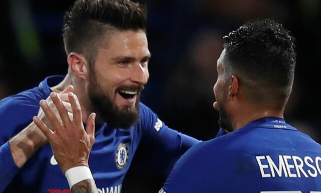 image: Fullstendig overkjøring da Giroud scoret sitt første og Willian herjet
